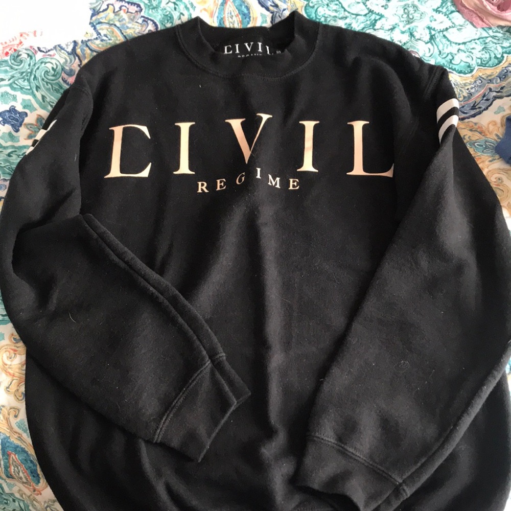 Sweatshirt